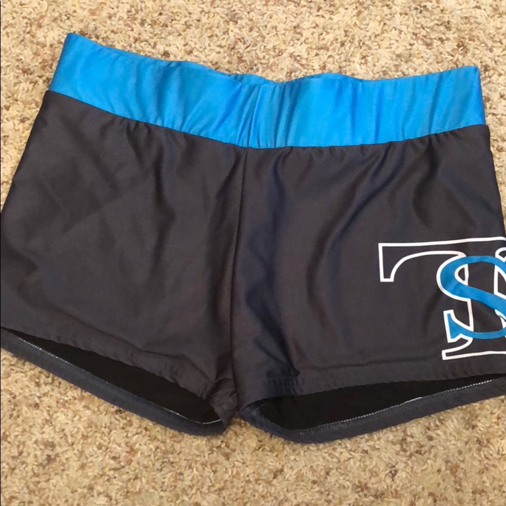 Twist & Shout Varsity Spanx Shorts medium
